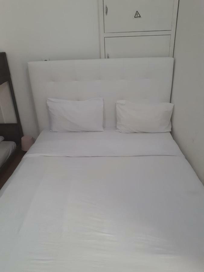 7 Rivers Hostel Lizbona Zewnętrze zdjęcie